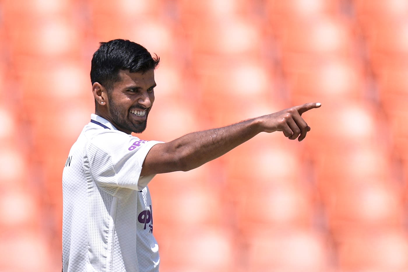 Washington Sundar celebrates a wicket