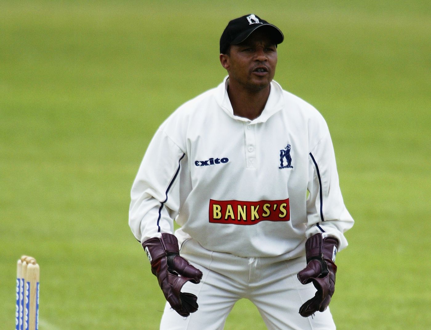 Keith Piper, Warwickshire's long-serving wicketkeeper, has died at the age of 56