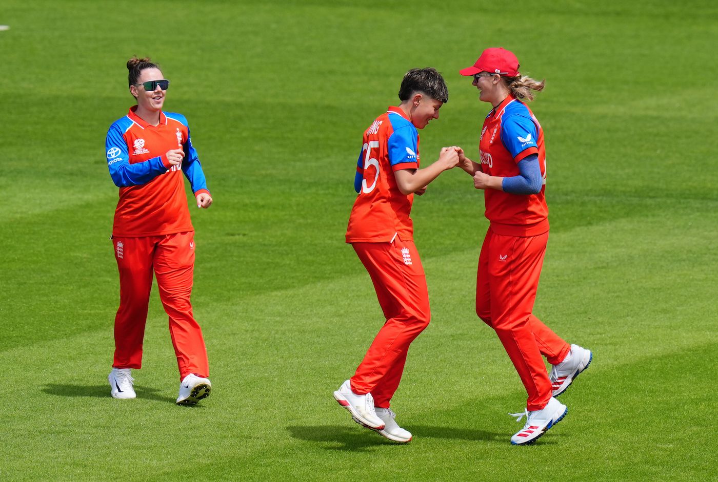 Issy Wong and Tilly Corteen-Coleman had a unique celebration for Shafali Verma's wicket