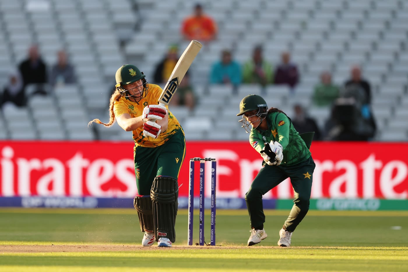 Annerie Dercksen counterattacked after an early wicket