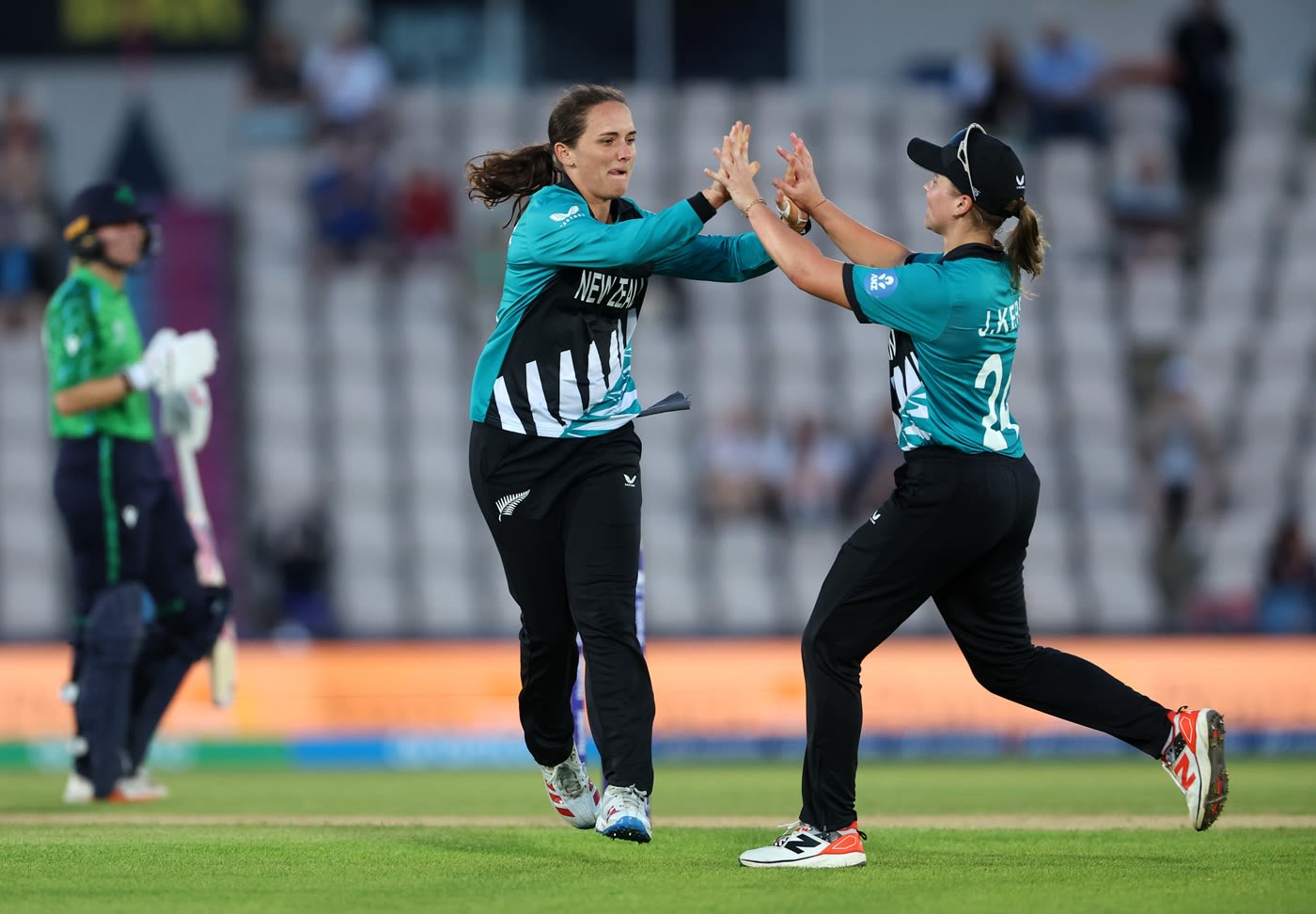 Melie Kerr's double-wicket over turned the game on its head