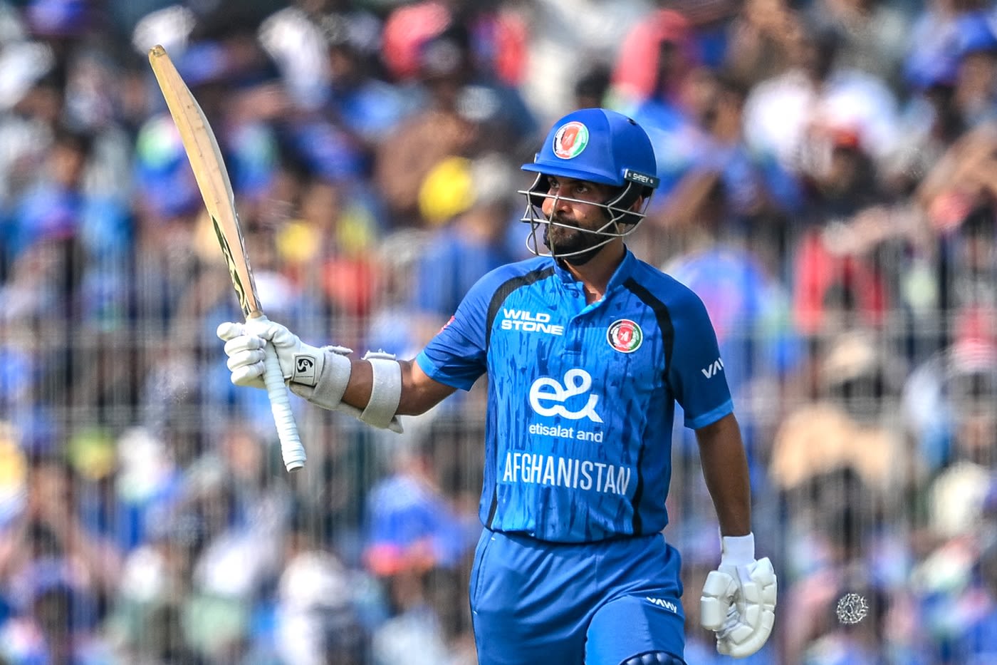 Hashmatullah Shahidi celebrates his half-century