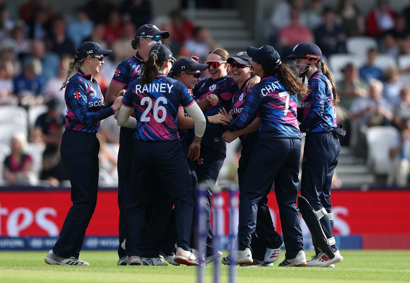 Kirstie Gordon struck with the first ball of the match