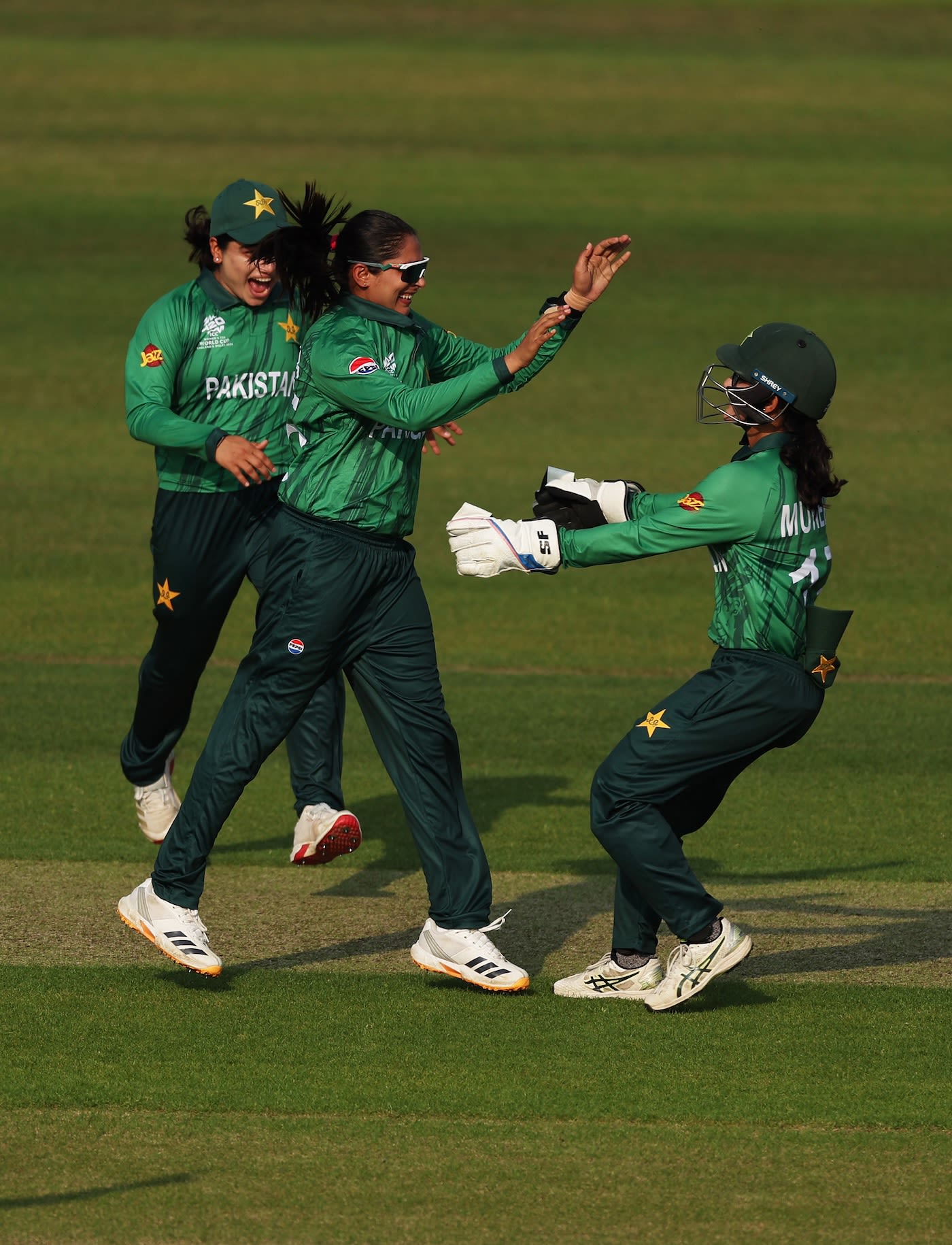 Sadia Iqbal struck with the first ball of the match