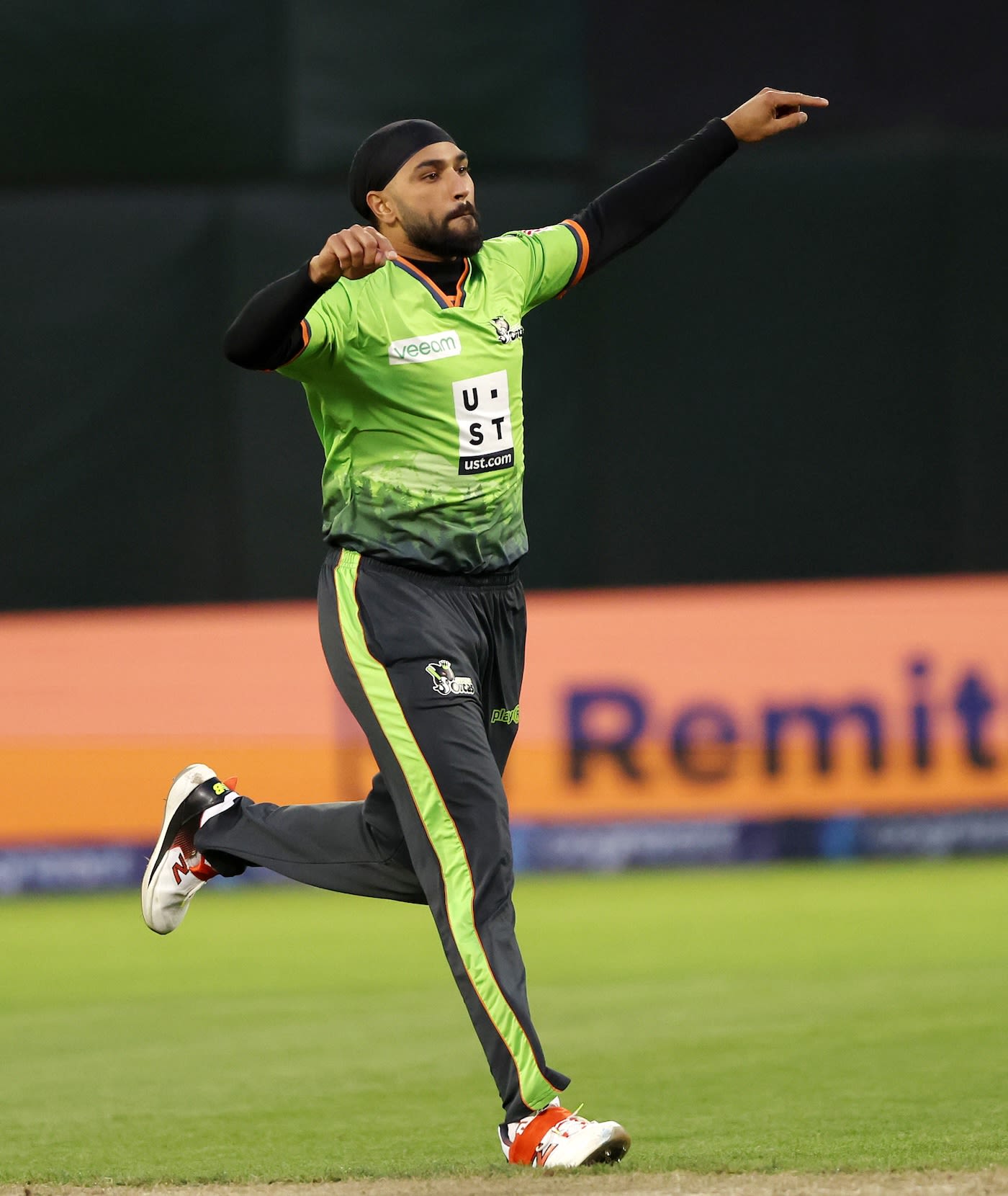 Jasdeep Singh picked up three wickets in his second over