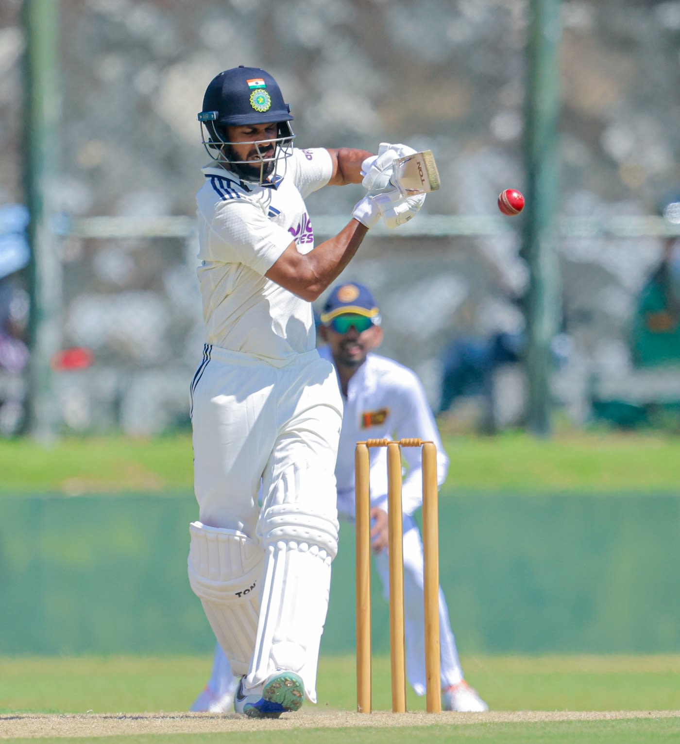 Ruturaj Gaikwad plays a short-arm pull