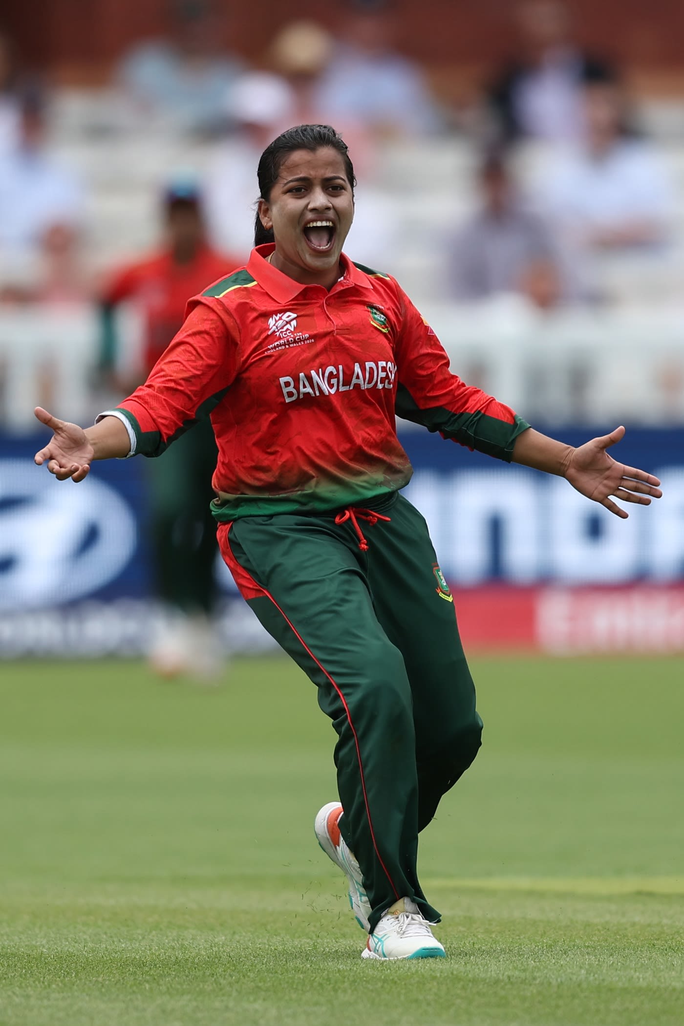 Nahida Akter celebrates dismissing Annerie Dercksen