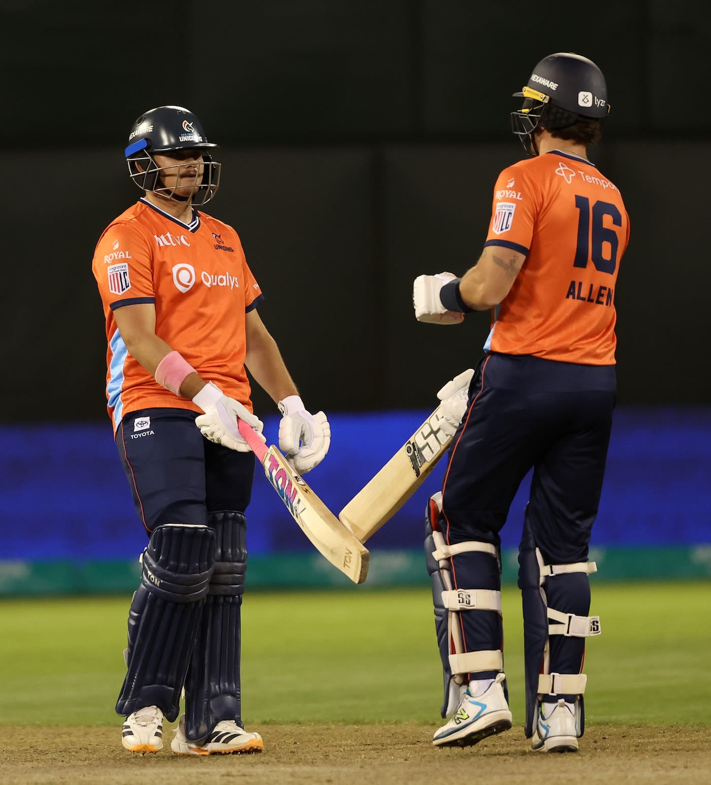 Lhuan-dre Pretorius and Finn Allen put on a 102-run opening stand in just 5.4 overs