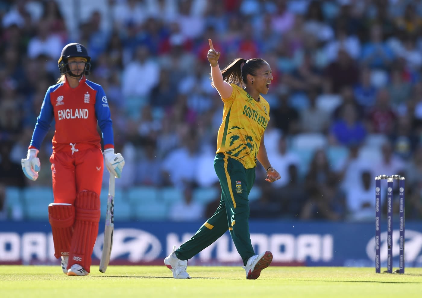 Shabnim Ismail struck in her first over