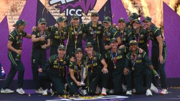 Australia women's cricketers want more games in peak summer
