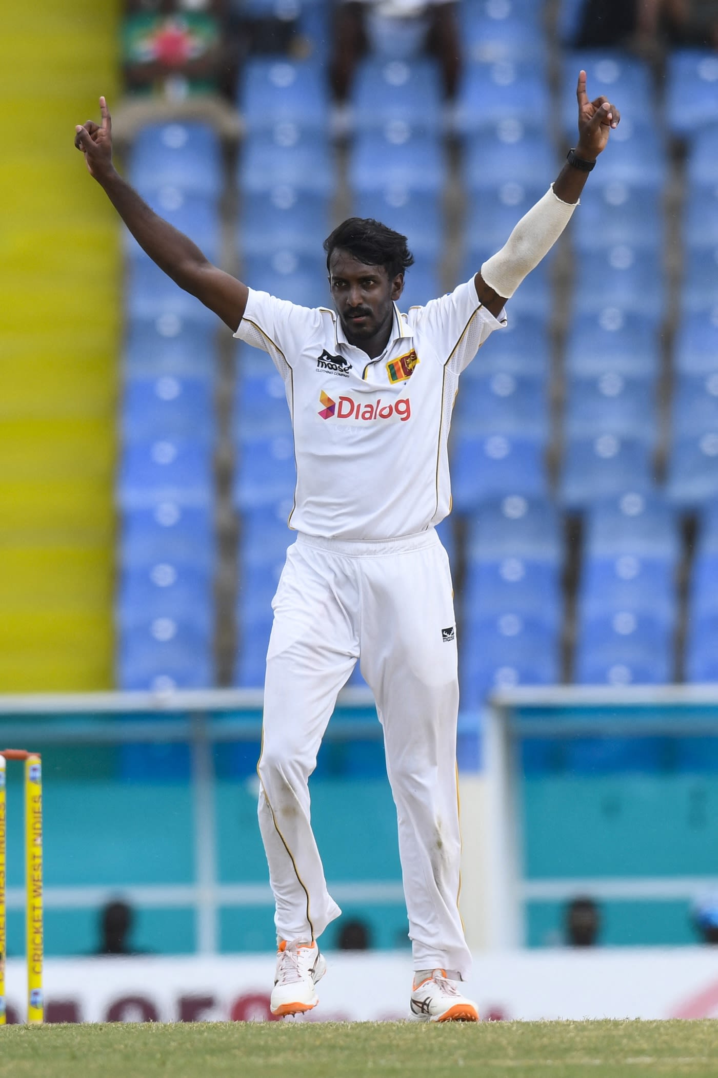 Milan Rathnayaka sent back Alzarri Joseph
