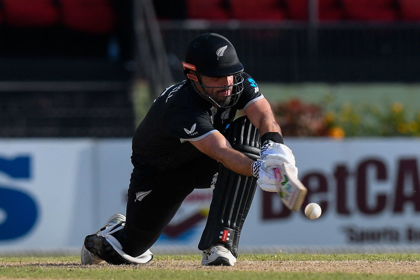 Daryl Mitchell kept New Zealand's innings moving