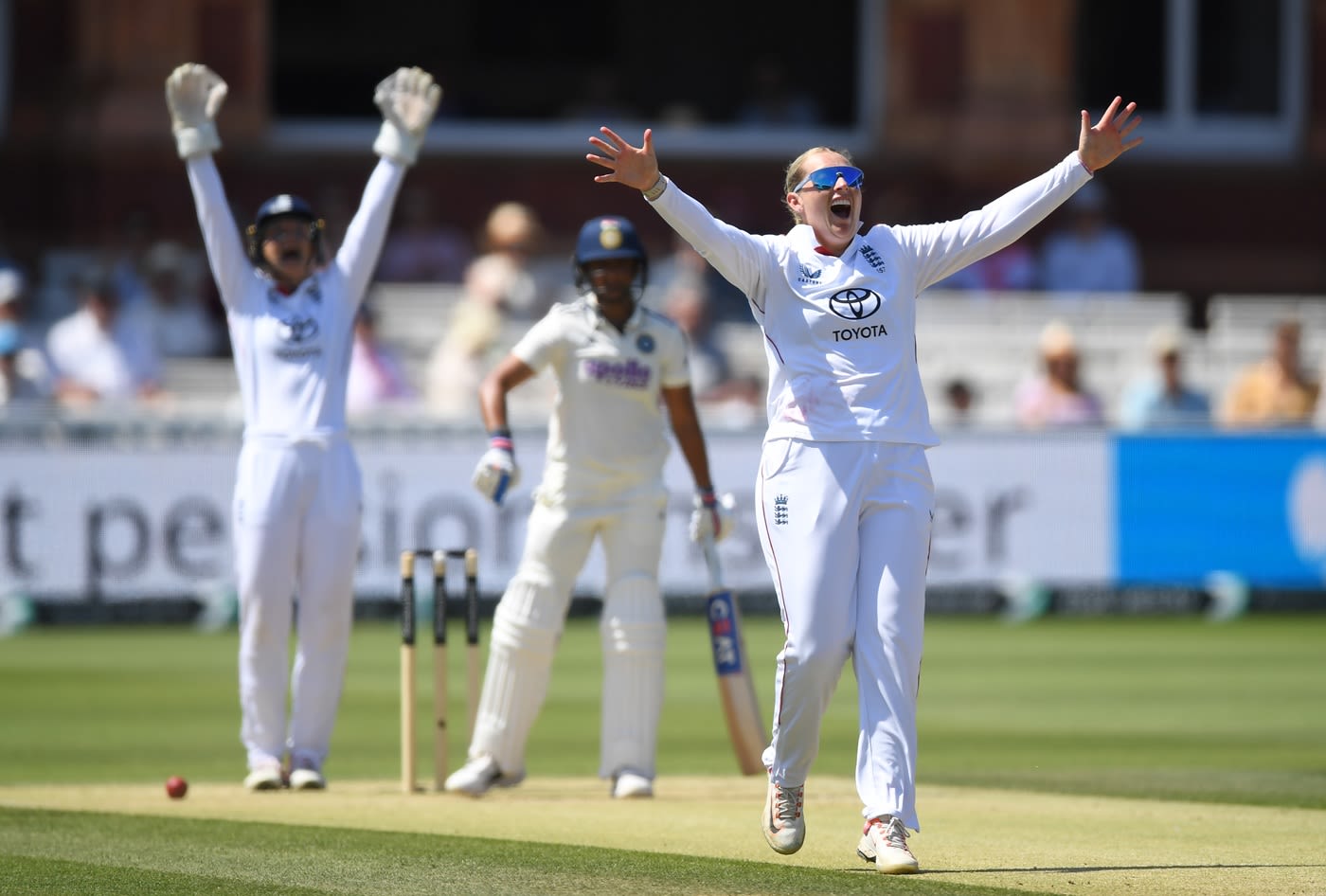 Sophie Ecclestone was convinced that Harmanpreet Kaur was out lbw