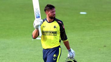 Vince's century, Baker's five takes Hampshire to another Finals Day