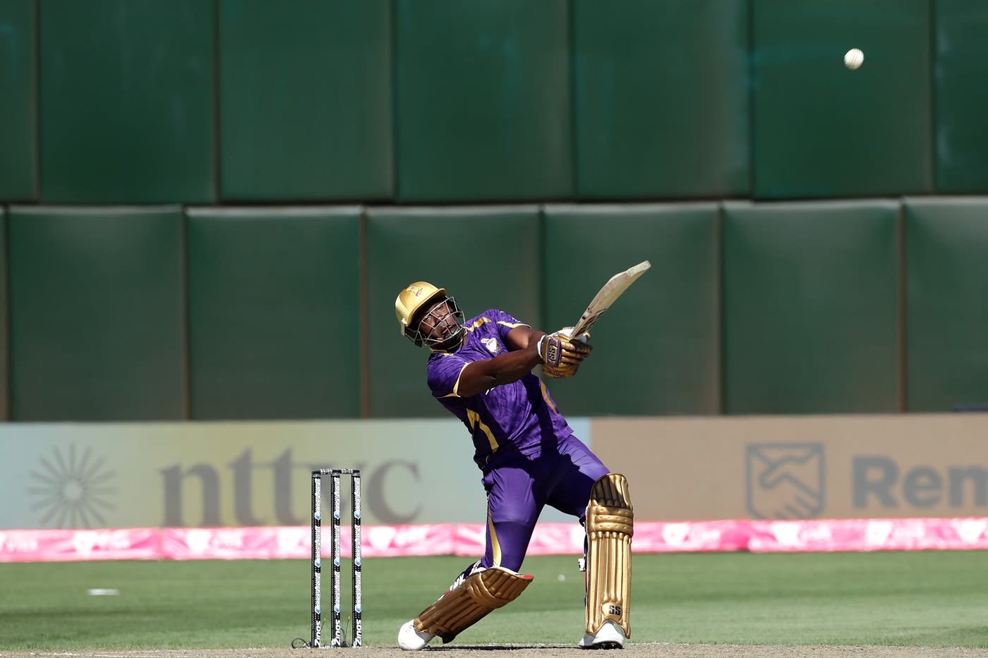 Rovman Powell blazed away to a 15-ball 50 not out