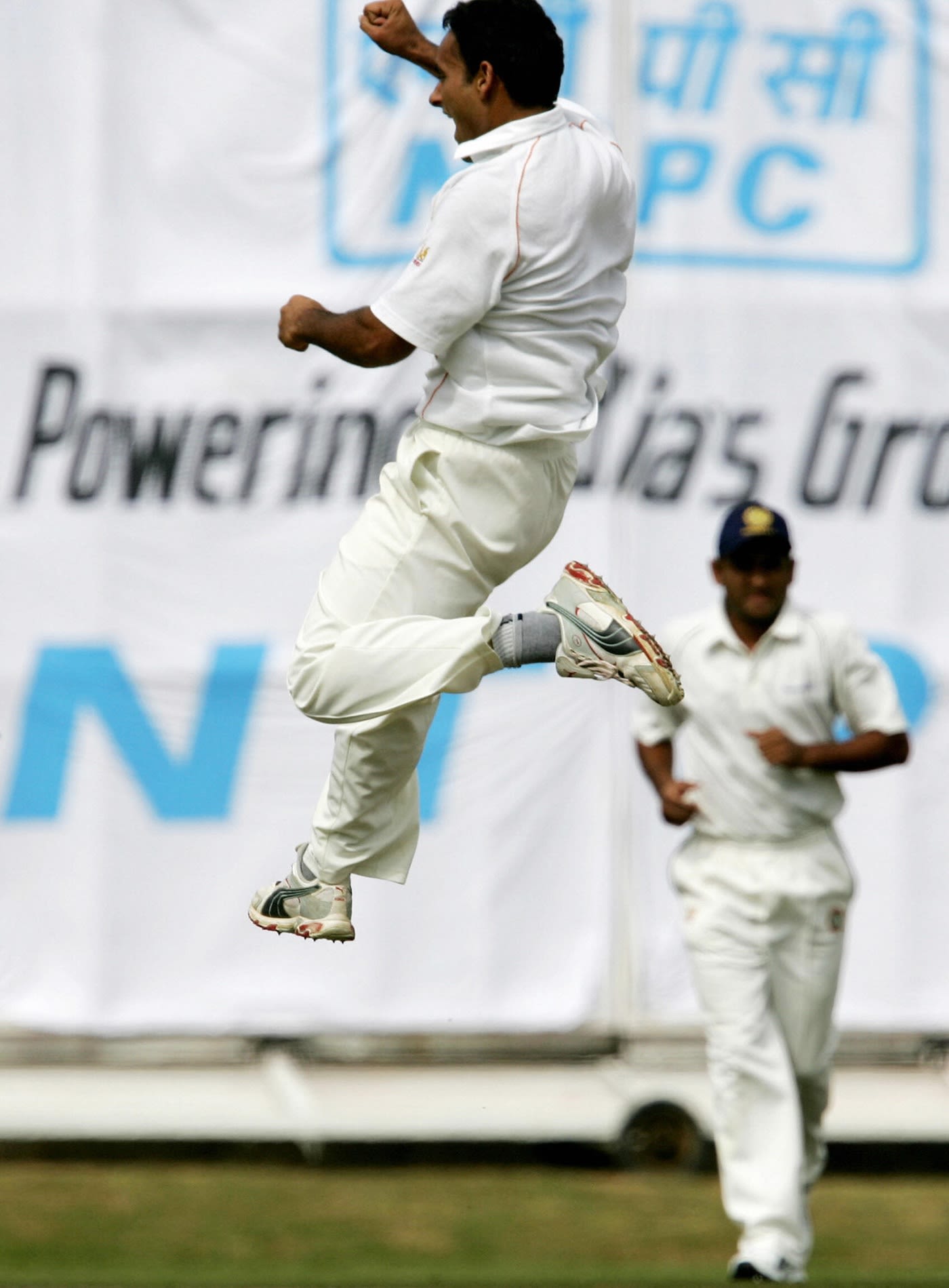 Gagandeep Singh celebrates dismissing Younis Khan