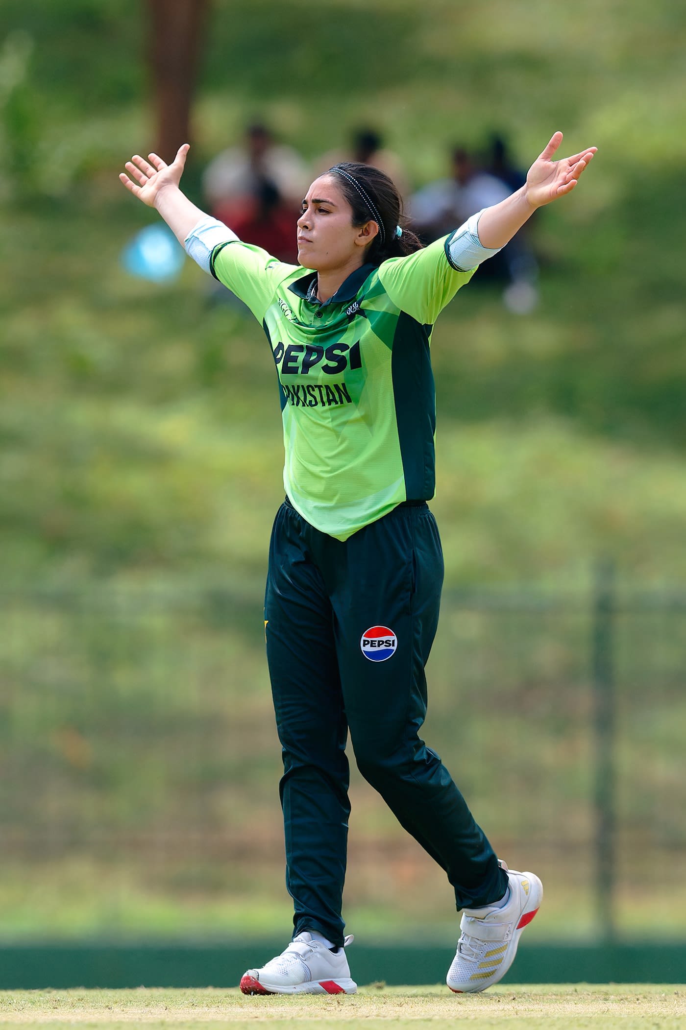 Tasmia Rubab returned two wickets