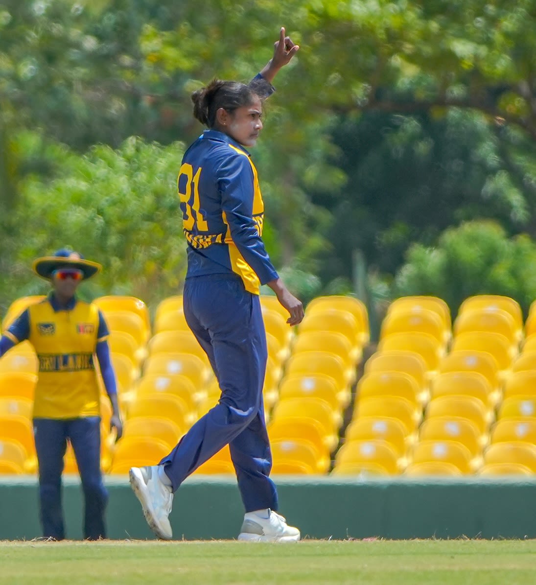 Sugandika Kumari sent back Ayesha Zafar