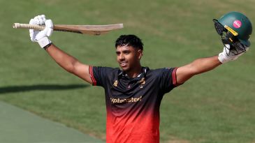 Rishi Patel flays 53-ball hundred as Foxes fly to victory