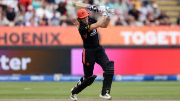 Ellyse Perry seals dramatic chase for Birmingham Phoenix's first win