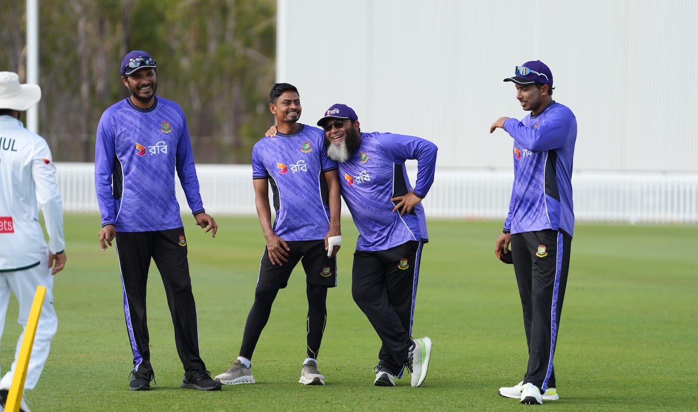 Mushtaq Ahmed has a laugh with some of the team members