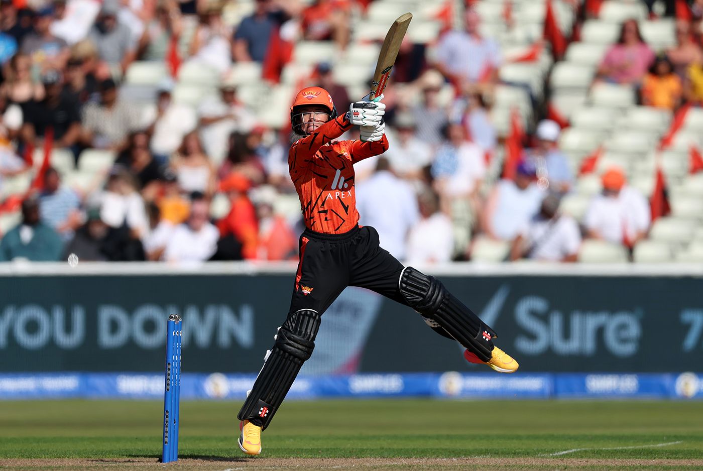 Lauren Winfield-Hill helped steer the Sunrisers chase