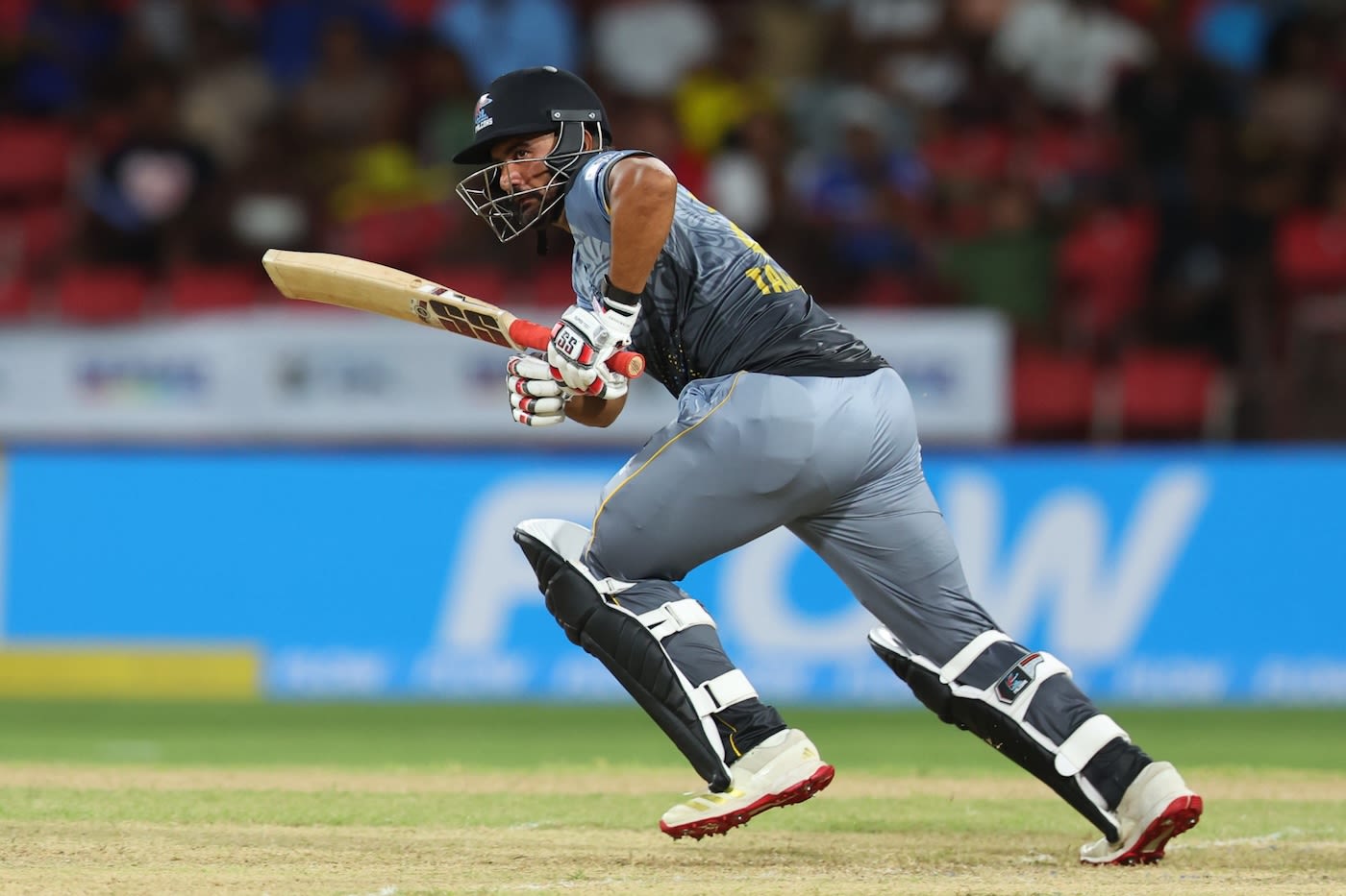 Tajinder Singh led the way in the chase