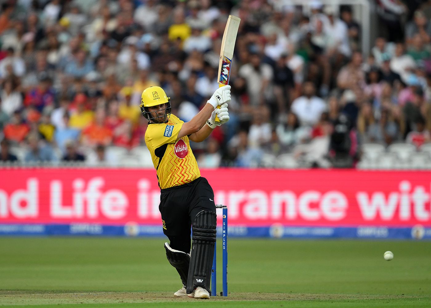 Lewis Gregory hoicks into the leg side