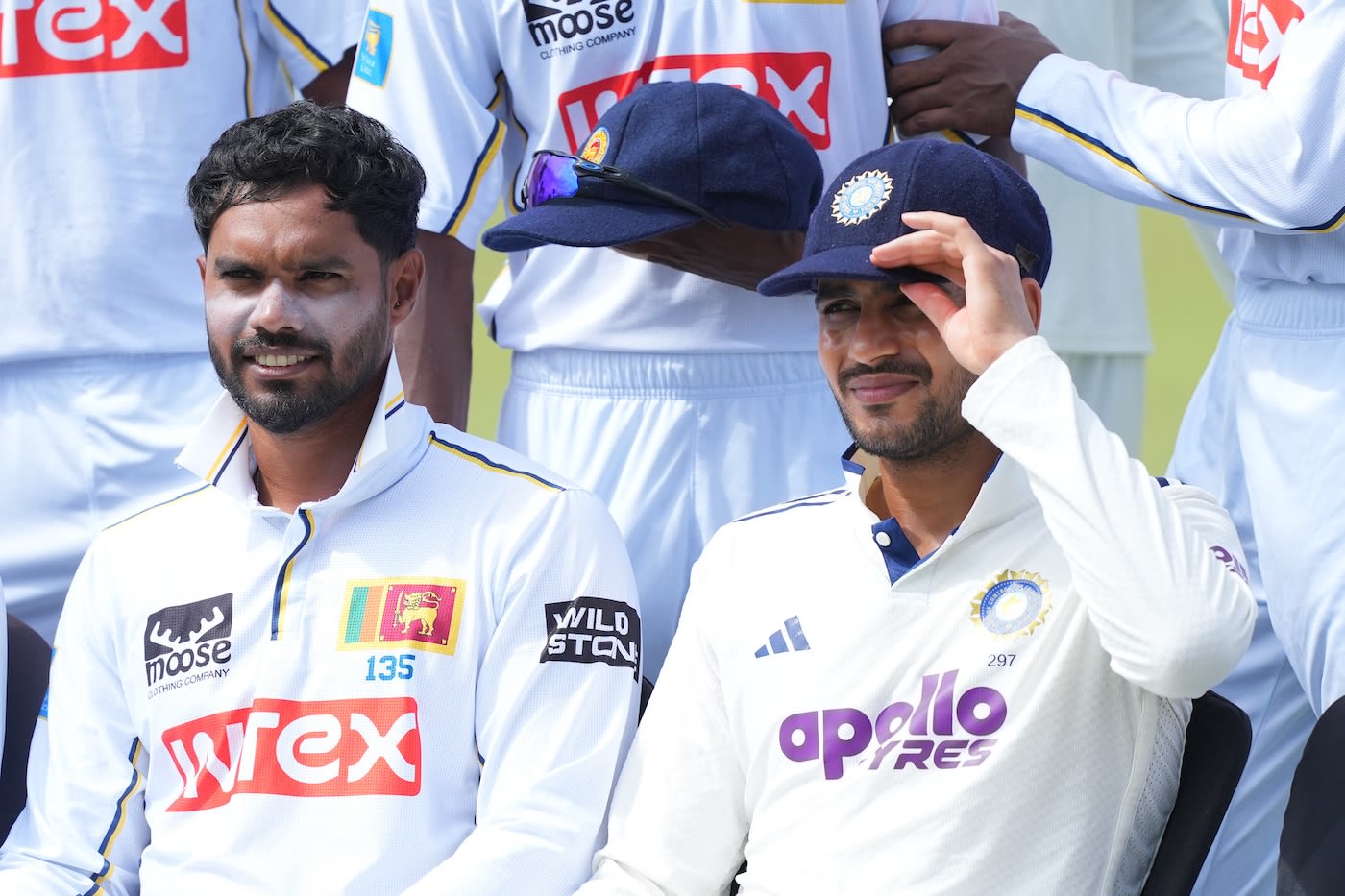 Captains Dhananjaya de Silva and Shubman Gill pose before the fourth day