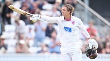 Thomas fuels Somerset's belief with opening-day century
