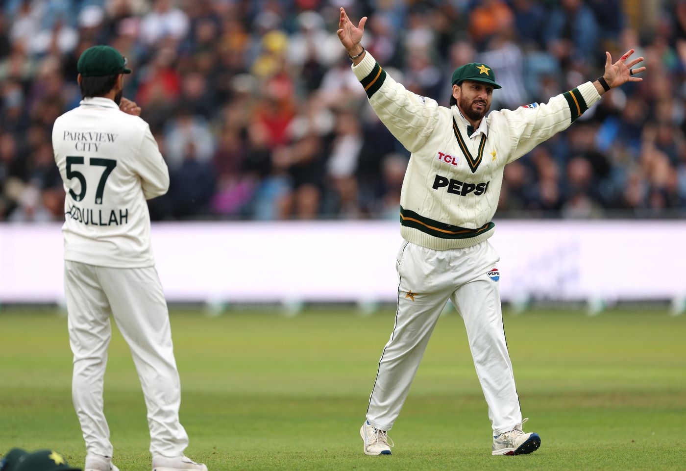 Salman Agha damaged his finger while dropping a catch