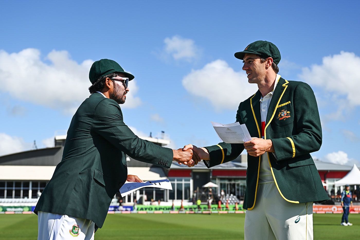 Najmul Hossain Shanto and Pat Cummins at the toss