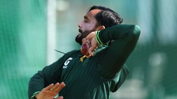 Usman plays the waiting game with spin an unlikely Lord's weapon