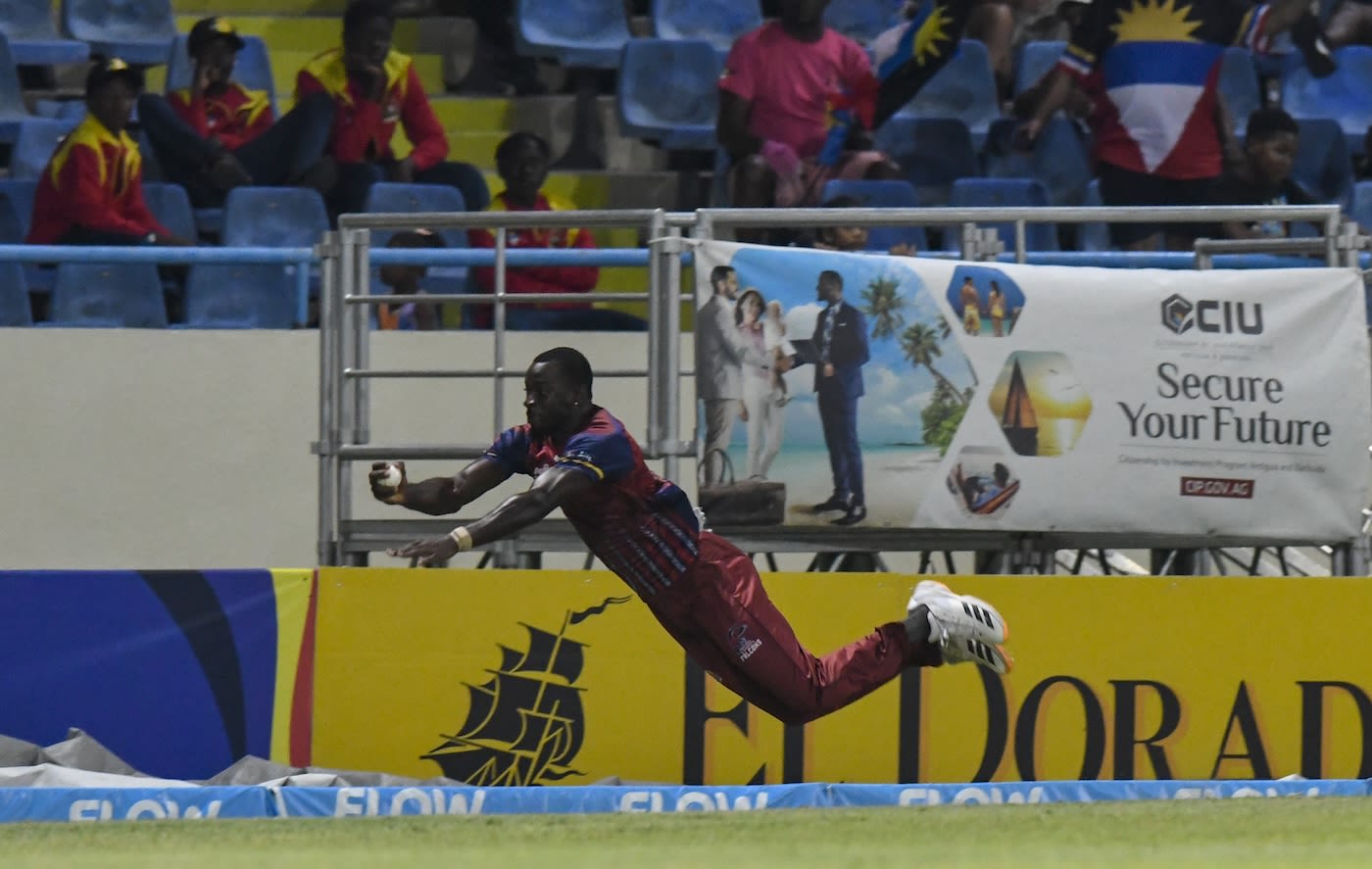 Anderson Phillip takes a stunner in the deep