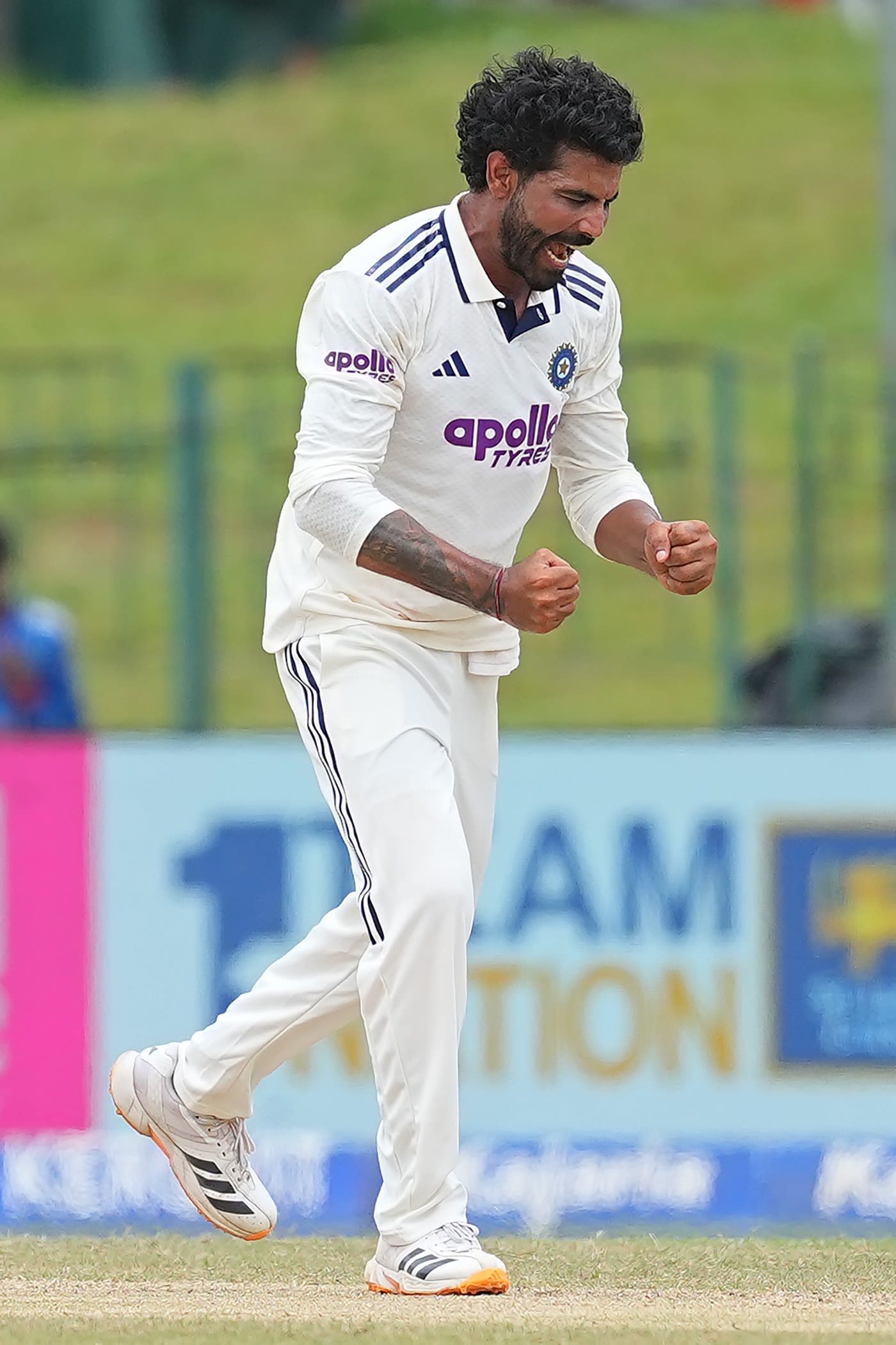 Ravindra Jadeja trapped Kamil Mishara lbw
