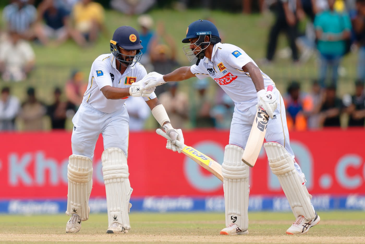 Pasindu Sooriyabandara and Kamindu Mendis put on a century stand