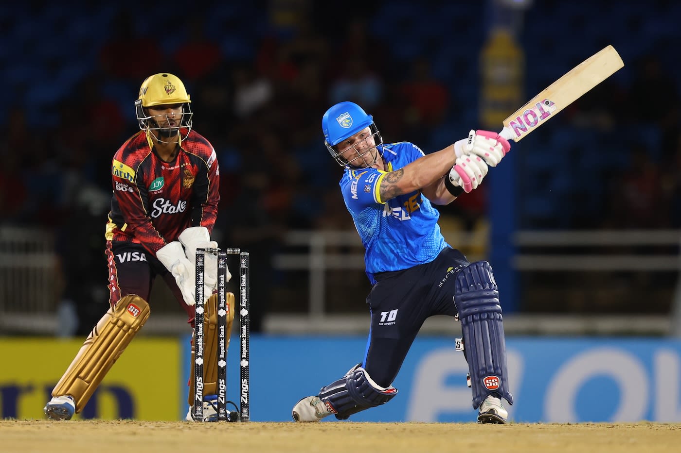 Tim Seifert hit five sixes