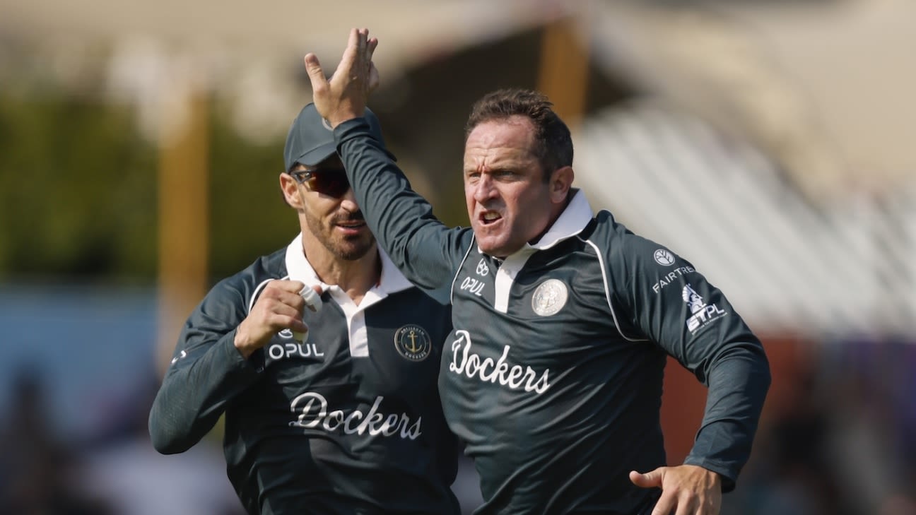 Roelof and Faf, journeyman and jetsetter, and European cricket's new normal