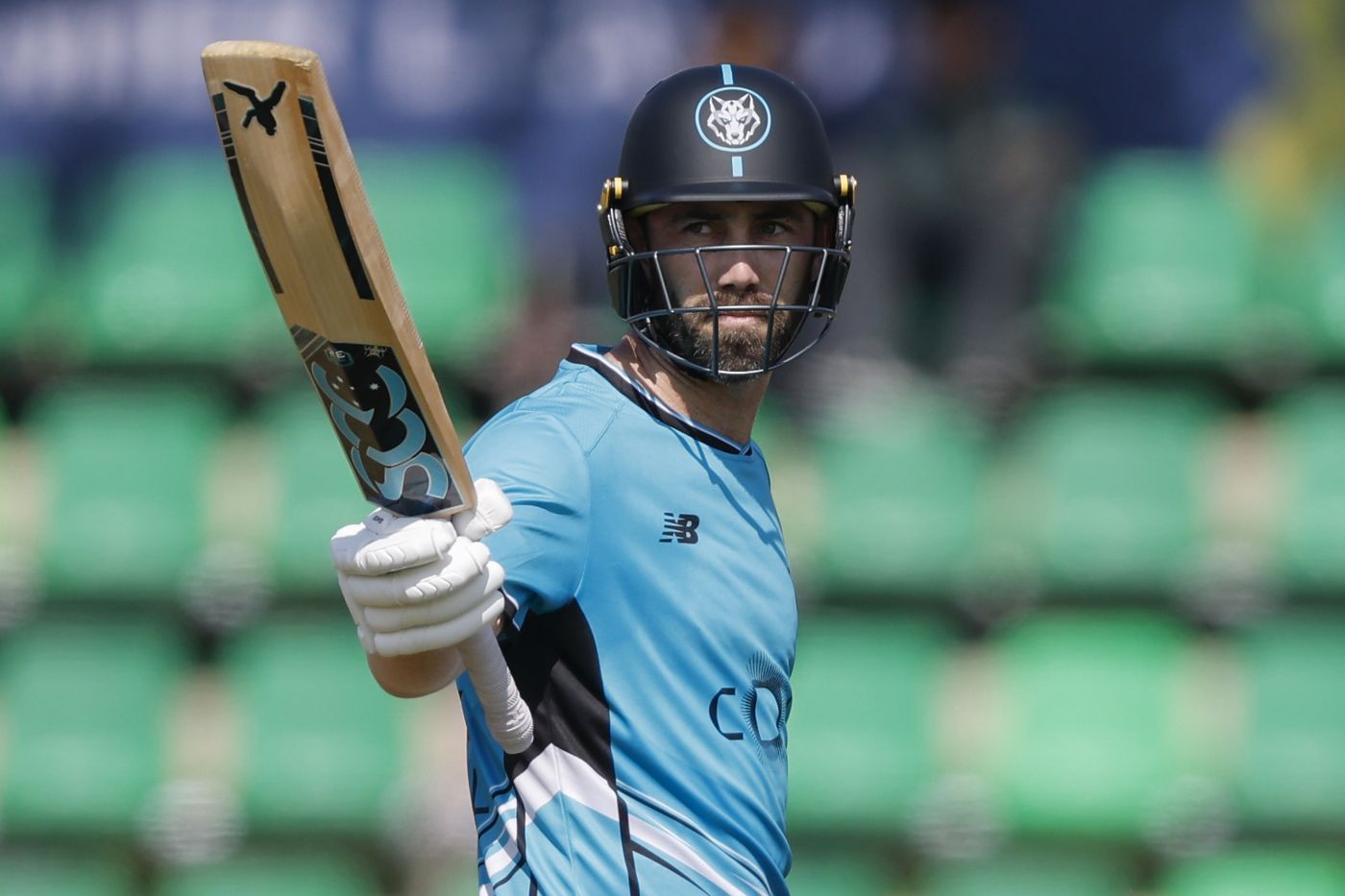 Glenn Maxwell brought up a match-winning fifty