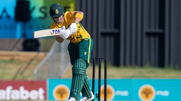 Brevis, Duan Jansen lead South Africa's rout of Zimbabwe