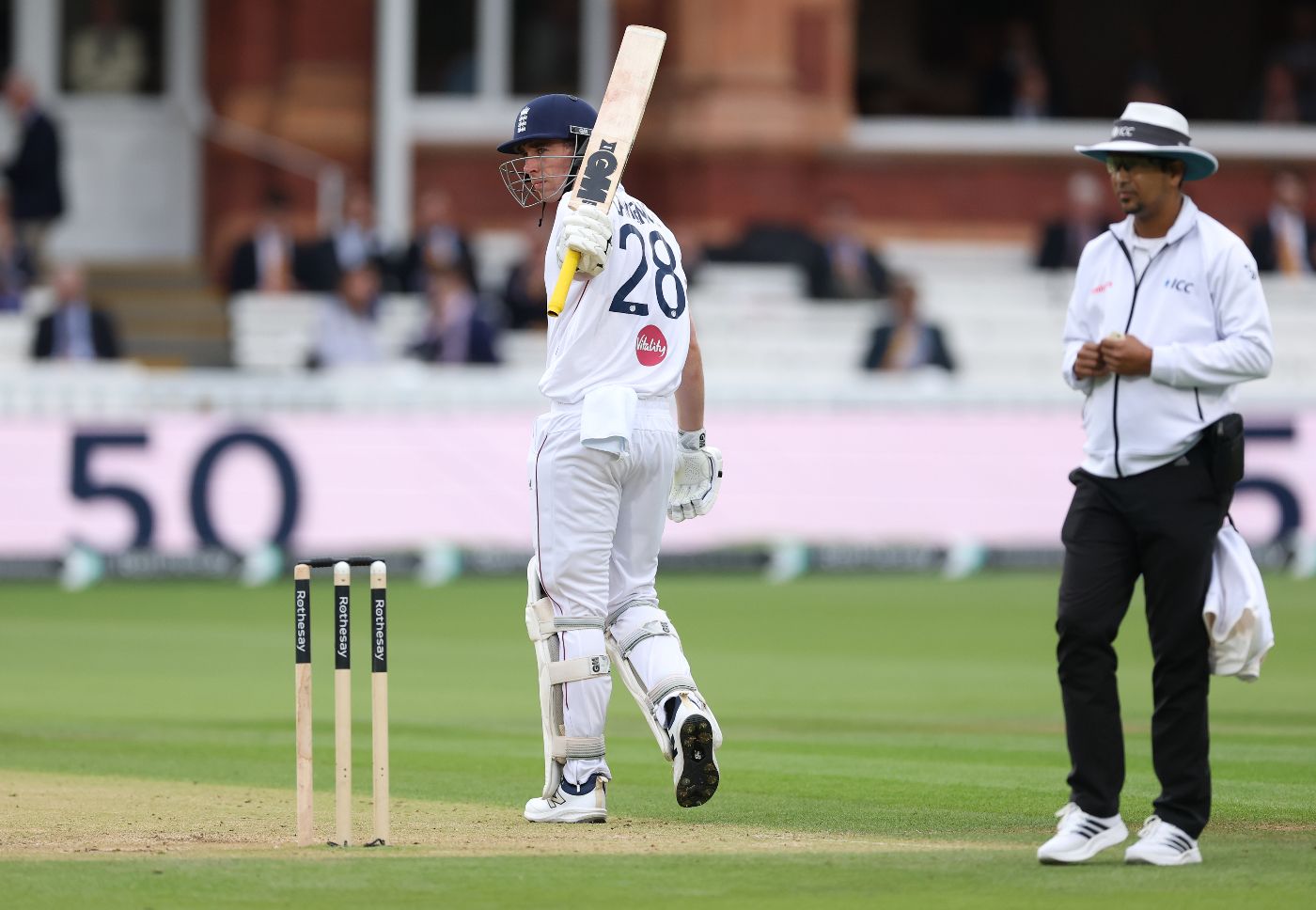 Dan Lawrence battled to fifty in tough conditions
