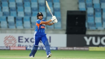 India shrug off middle-order collapse to post big win