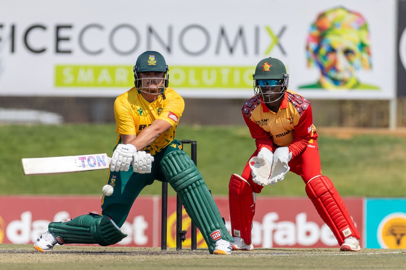 Lhuan-dre Pretorius' career-best knock carried South Africa