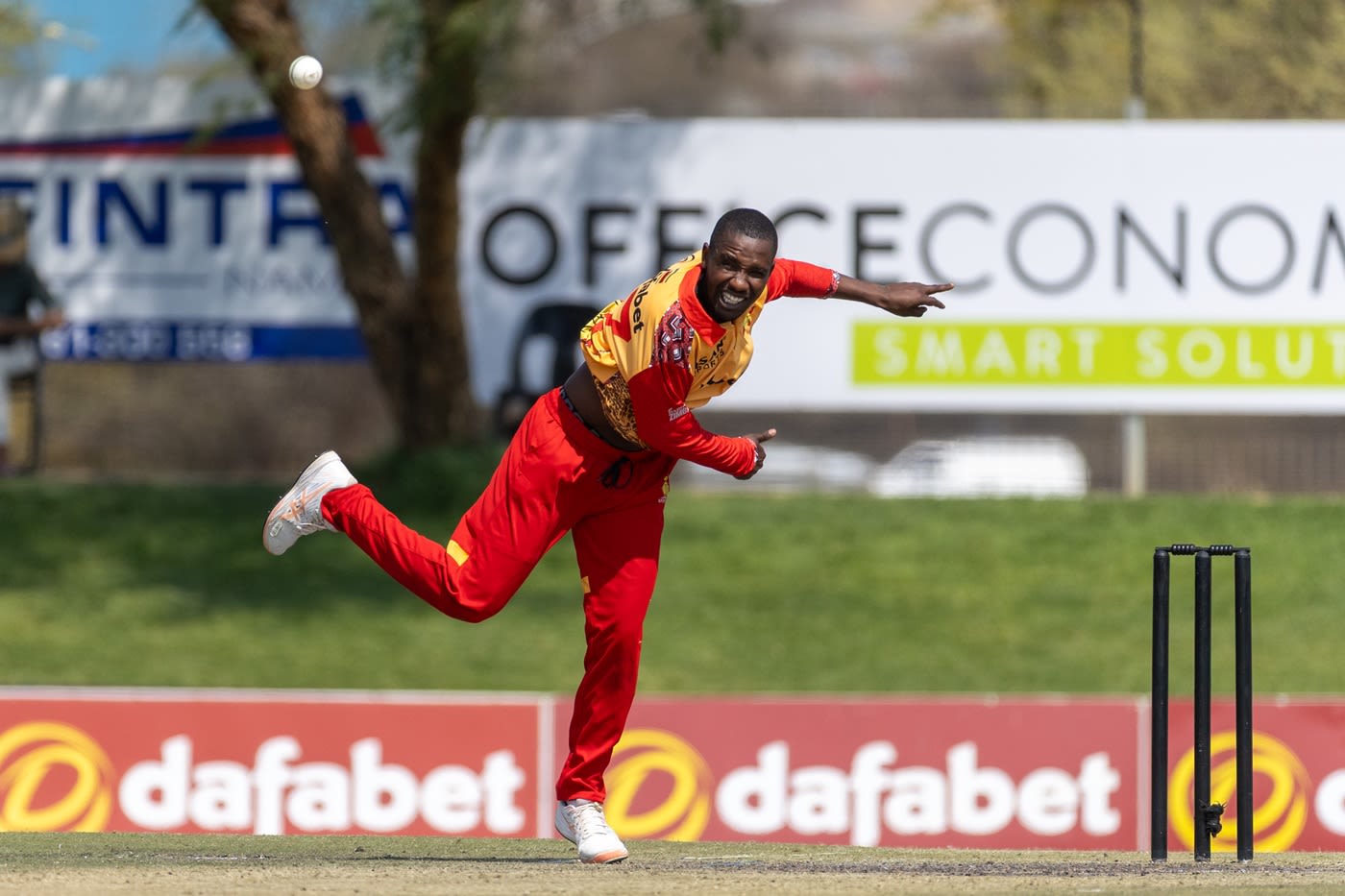 Wessly Madhevere bagged 3 for 20