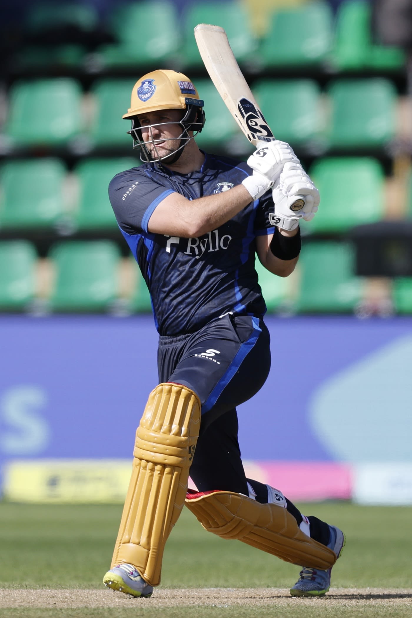 Liam Livingstone counterattacks for Glasgow Cosmic