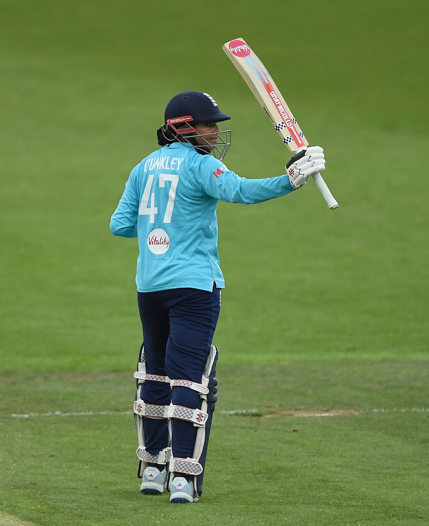 Sophia Dunkley raised a 40-ball half-century