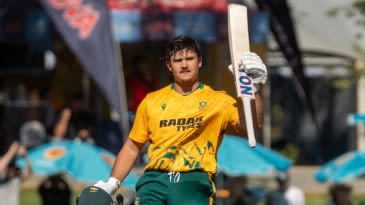 Pretorius 101, Esterhuizen 88 eliminate heartbroken Namibia