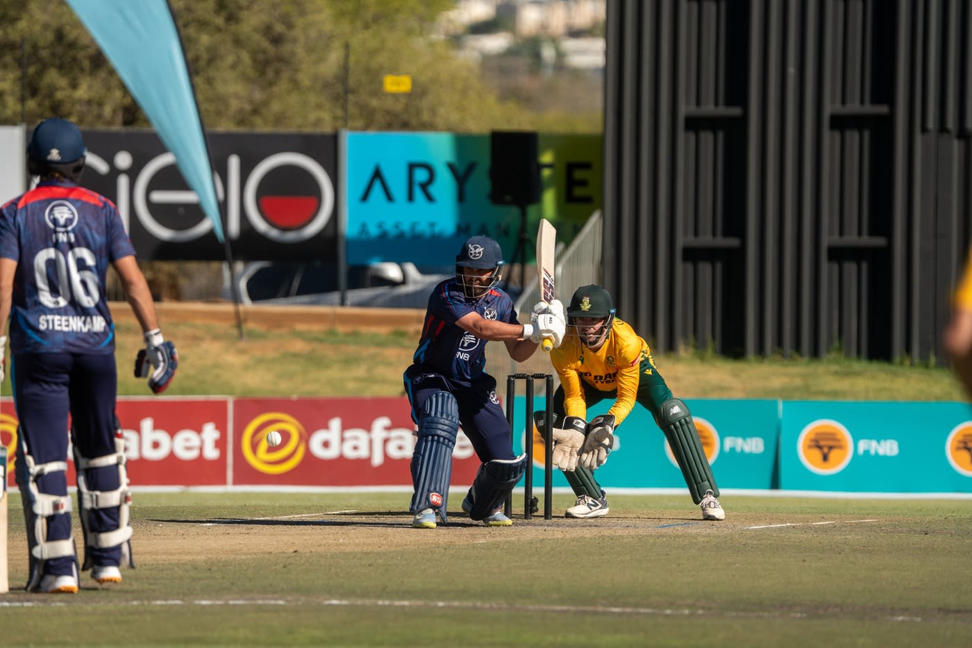 Jan Frylinck smashed 72 in the run chase