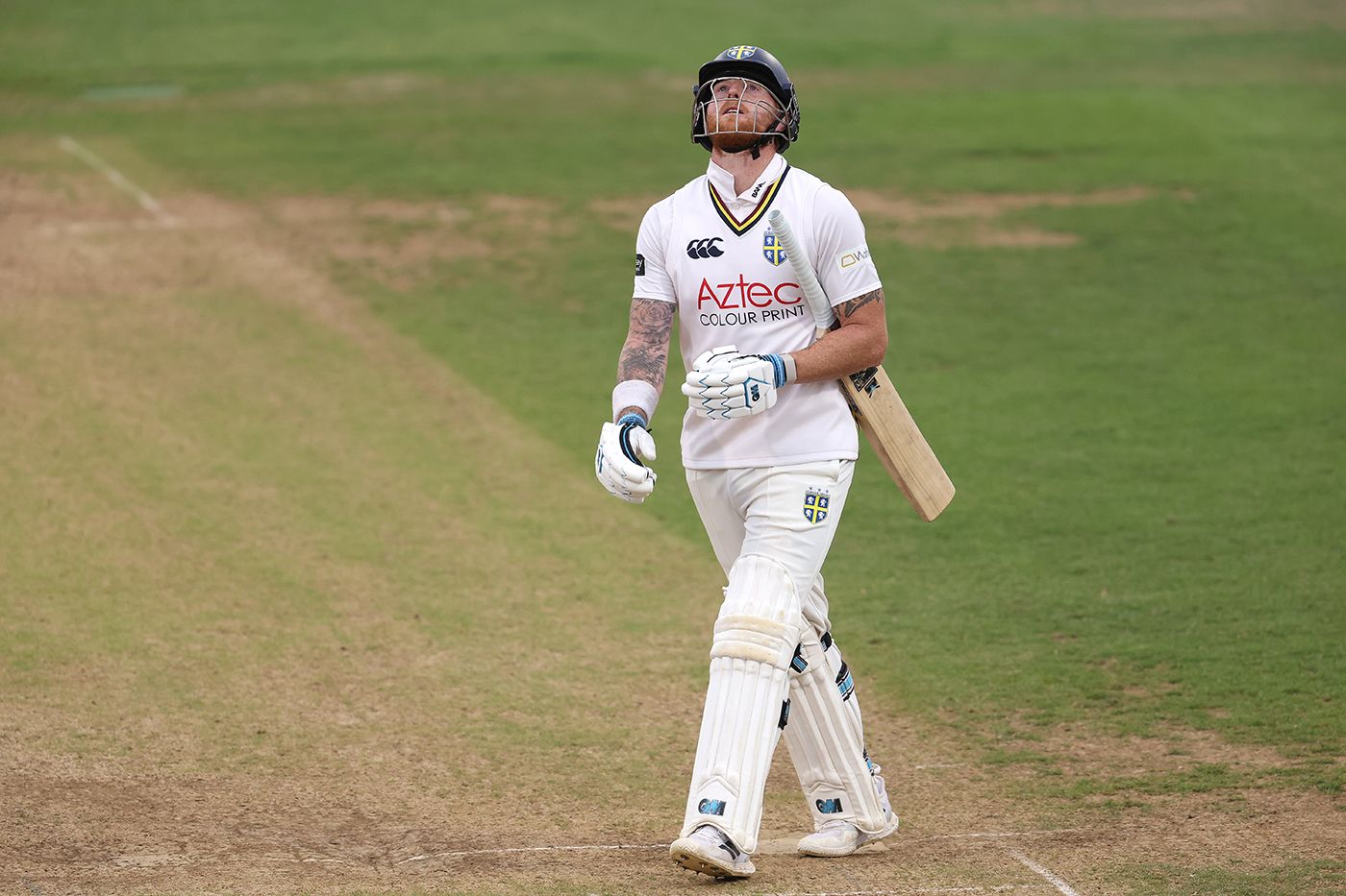 Ben Stokes throws his head back in frustration
