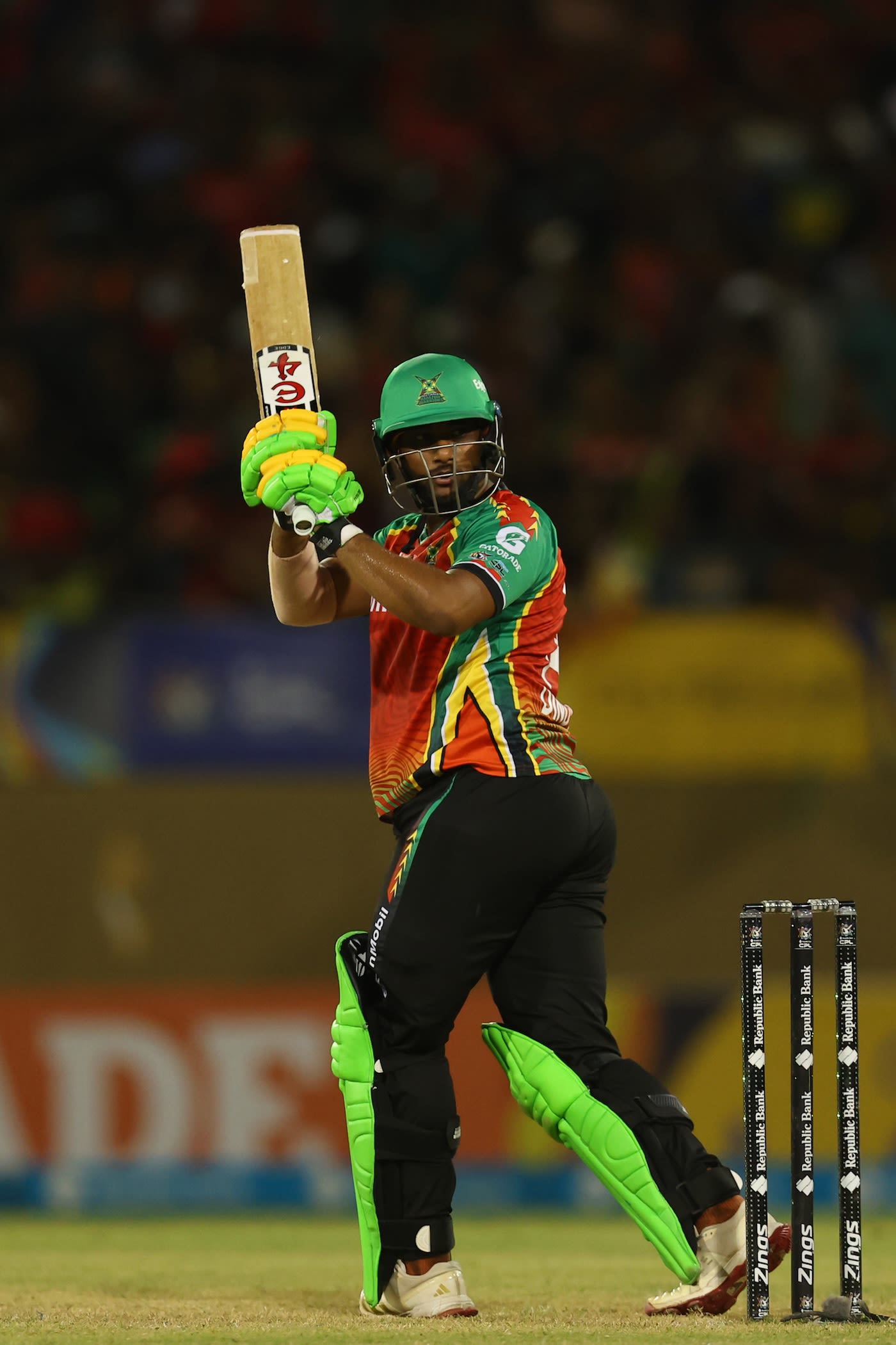 Mavendra Dindyal scored quick runs at the top